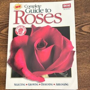 Complete Guide to Roses Paperback Book